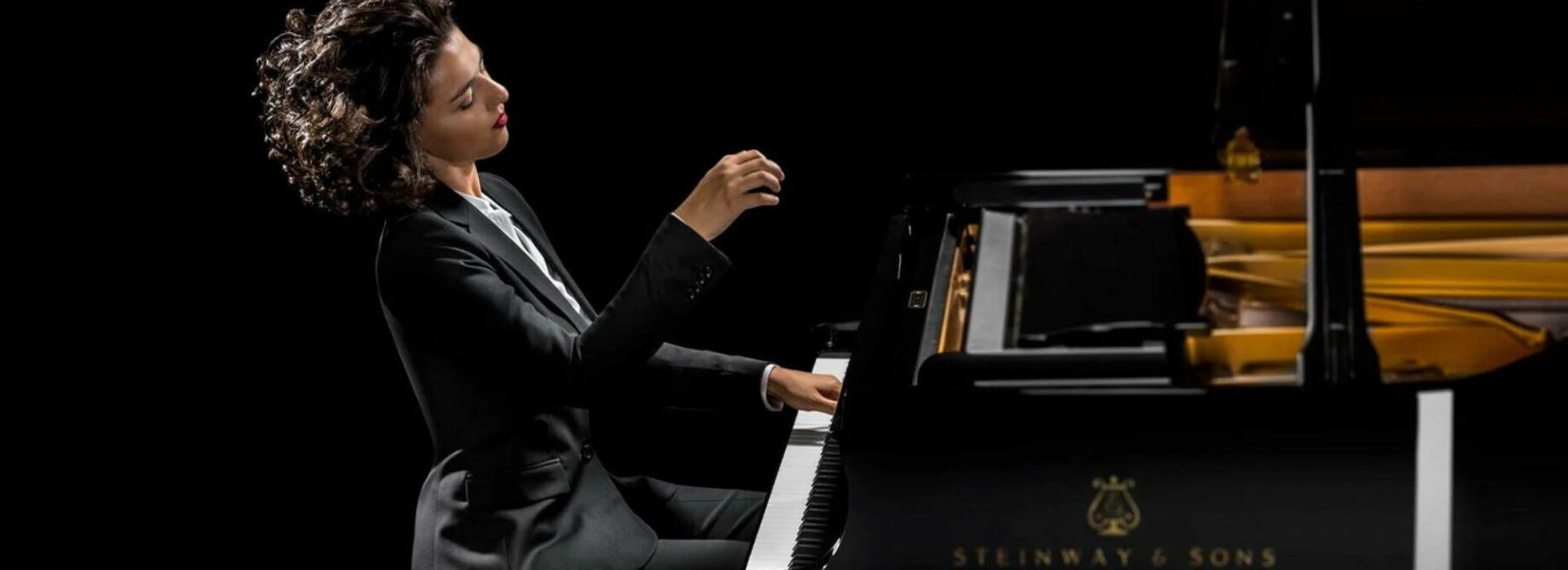 Khatia Buniatishvili (credit: Gavin Evans Sony Music)