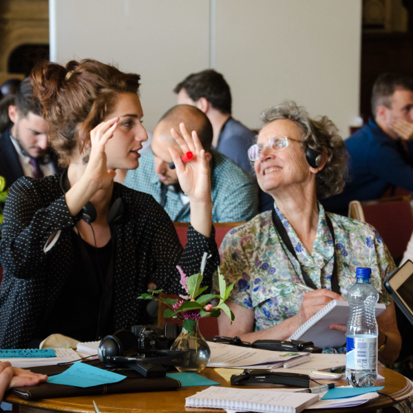 Conversation discussion