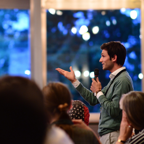 Interaction group connection young people